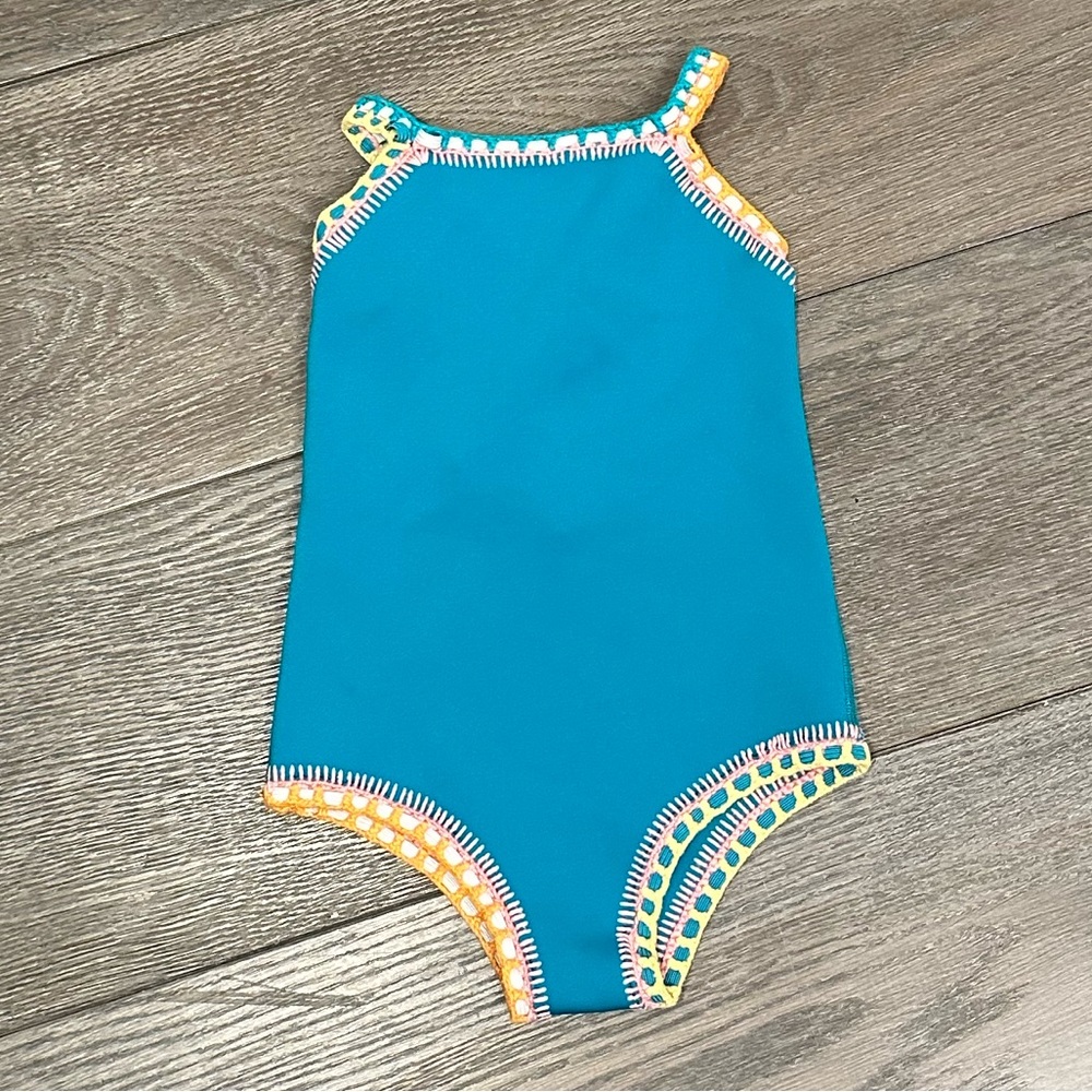 Mini Kiini girls swimsuit size 5/6T